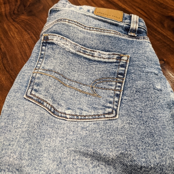 Acid wash distressed denim jeans - Picture 3 of 3